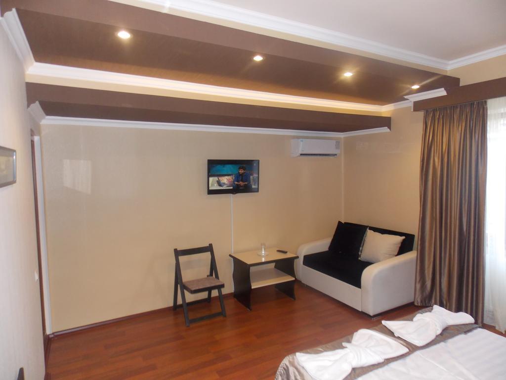 Hotel Almi 아할치헤 객실 사진